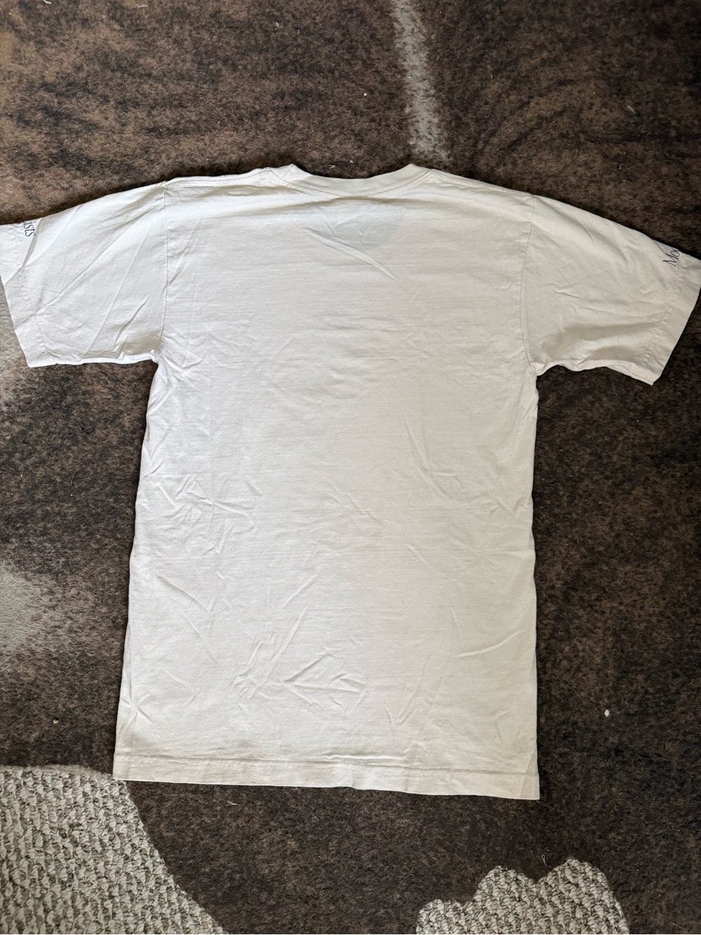 Moon List Tee - Picture 3 of 4